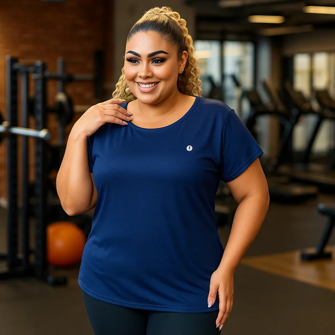 Camiseta dry fit plus size feminina com caimento solto e tecido leve