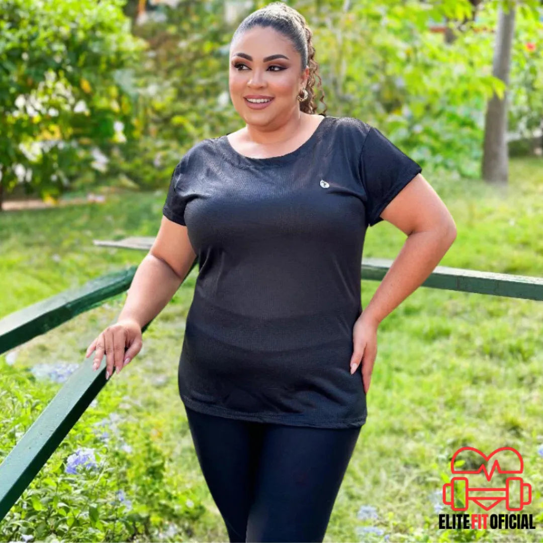  Camiseta feminina Dry Fit respirável, modelagem perfeita e toque macio.
