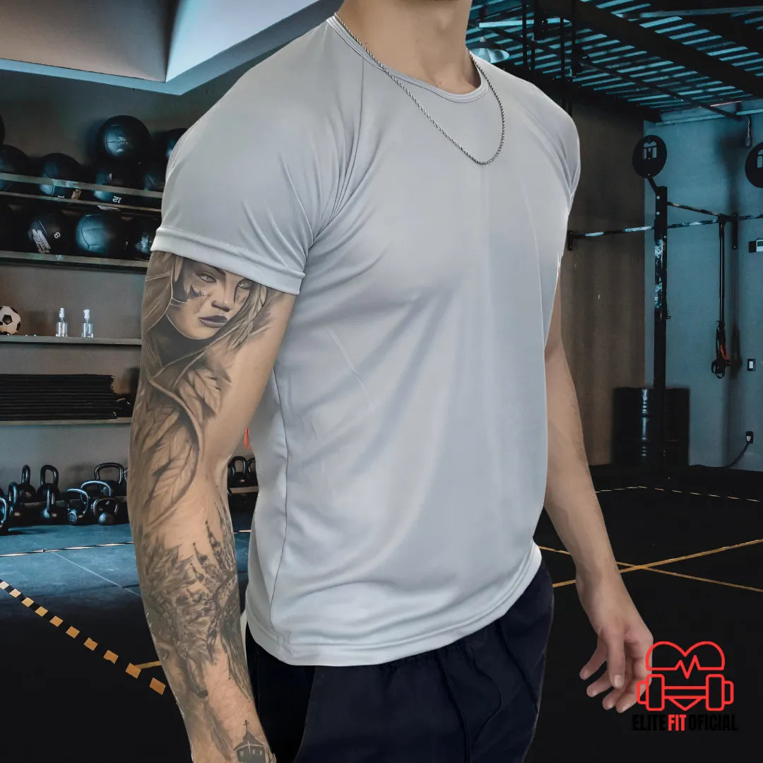 Ideal para academia, corrida, trilha ou uso diário com conforto total